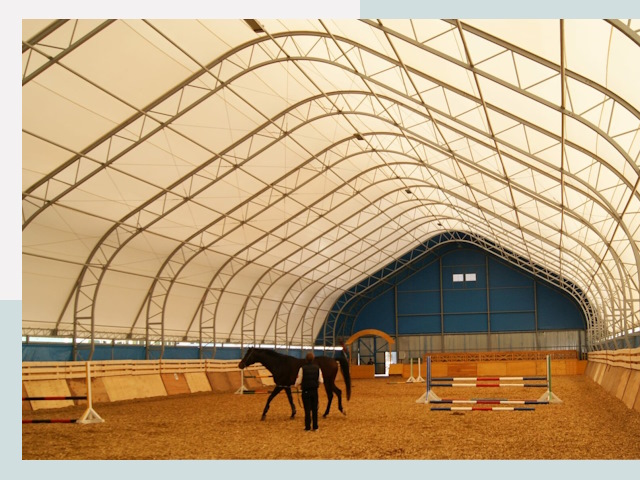 Строительство конных манежей в Воскресенске